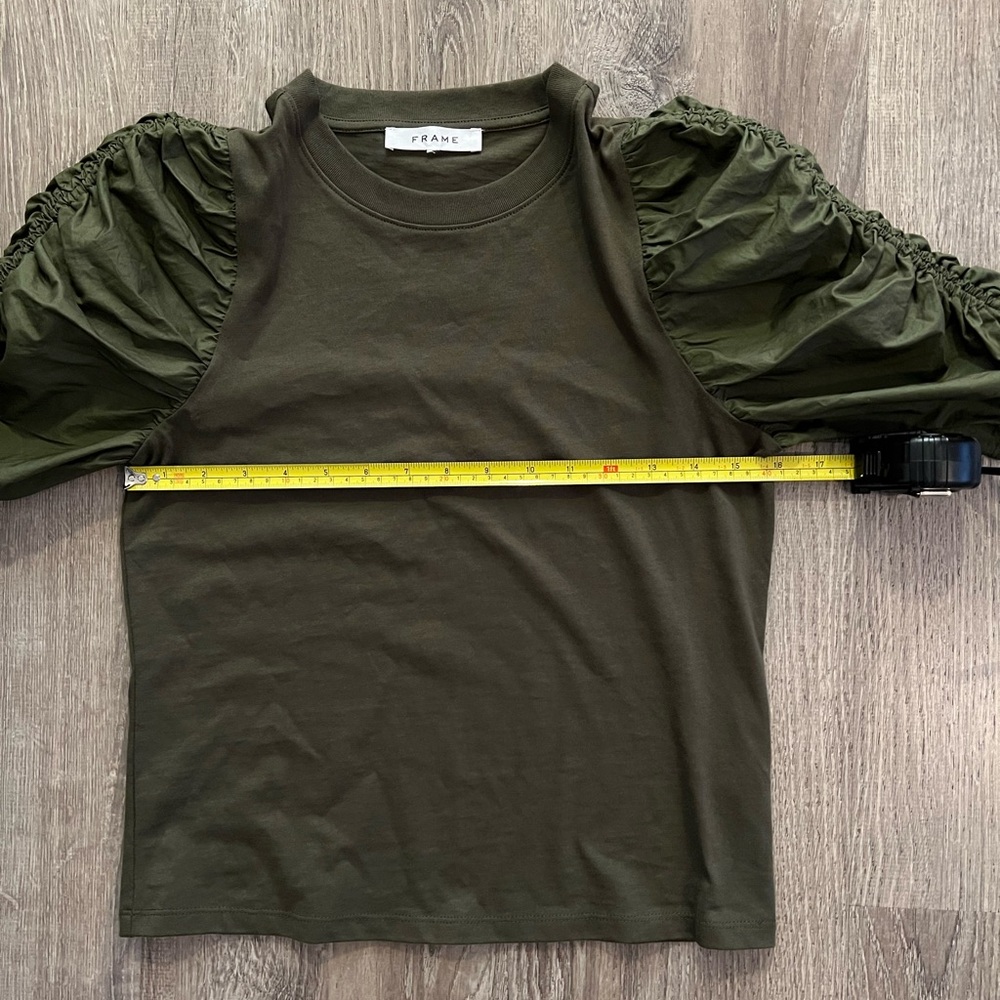 Frame Ruched Tie Sleeve Tee In Fatigue - Picture 6 of 7